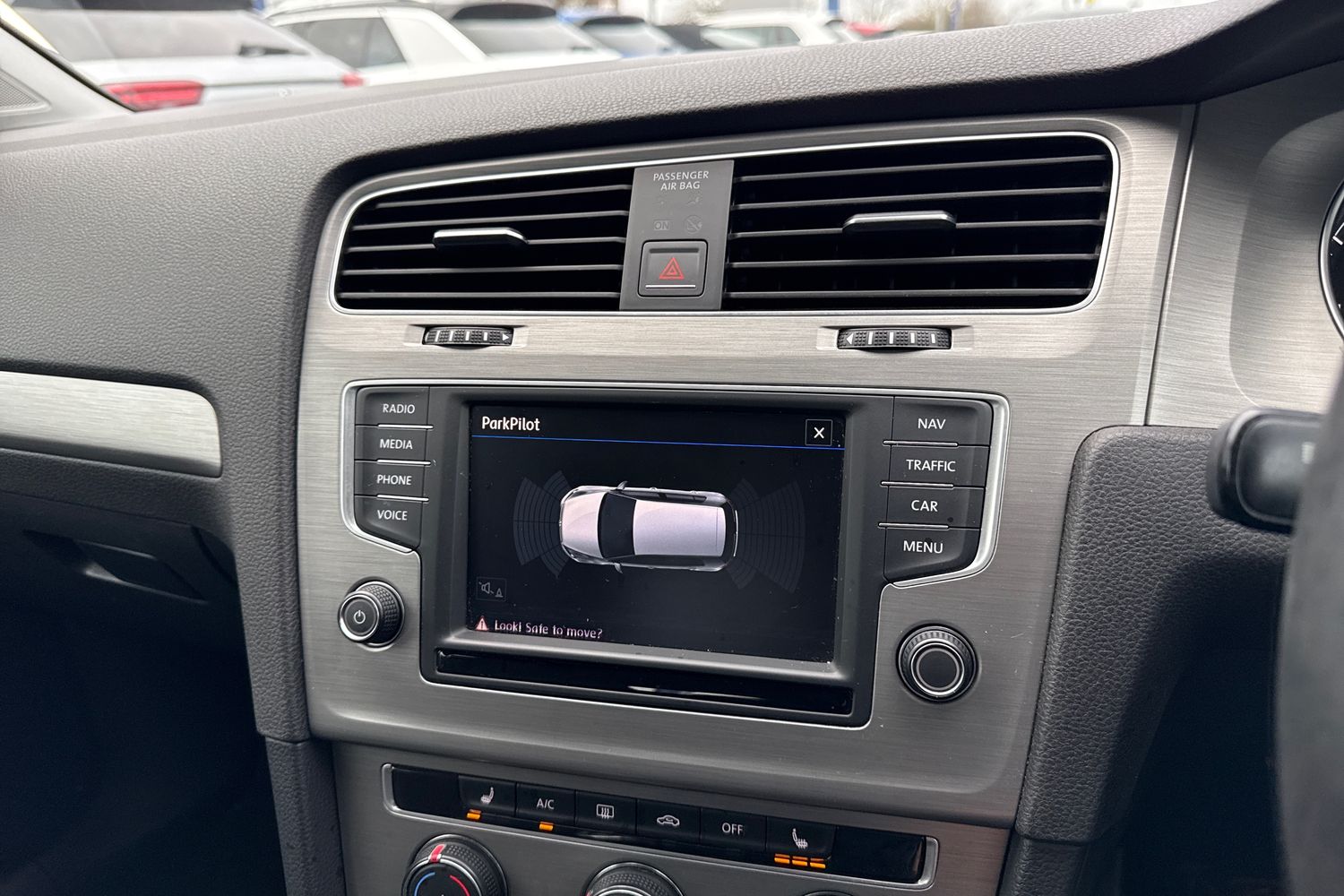 Used Volkswagen Golf 2016 for sale - 77071949: Photo 43