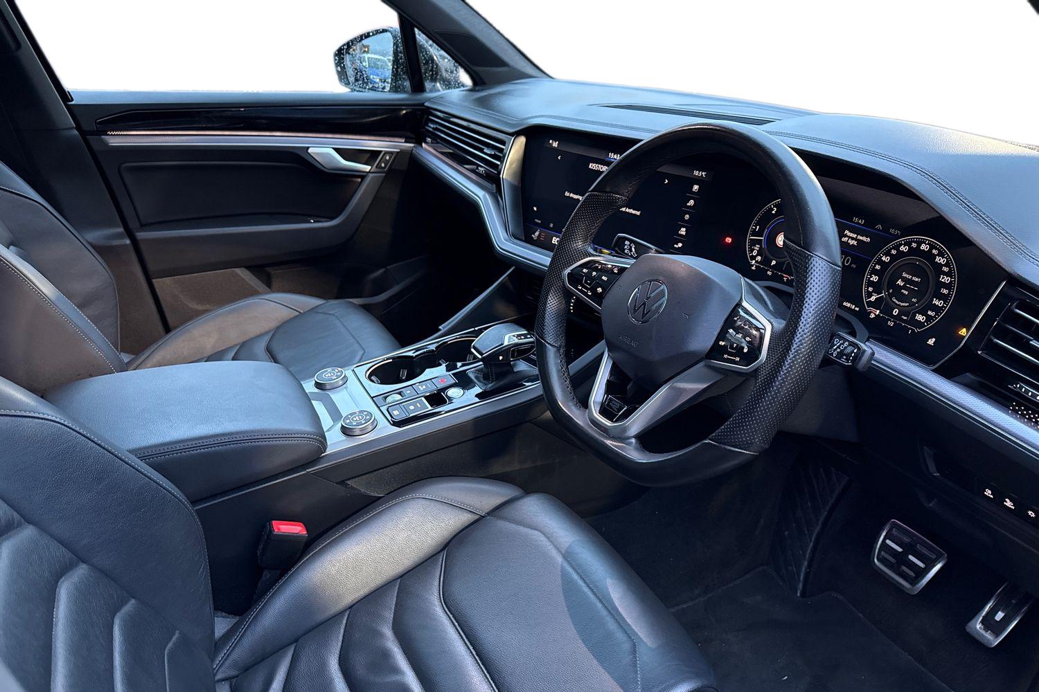 Used Volkswagen Touareg 2023 for sale - 76884242: Photo 14