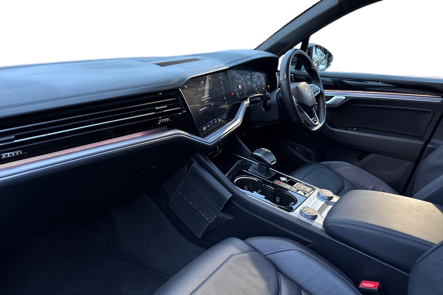 Used Volkswagen Touareg 2023 for sale - 76884242: Photo 15