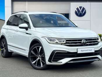 2021 - 1.5 TSI (150ps) R-Line EVO DSG | Rear Camara | Wireless Charging 5-Door