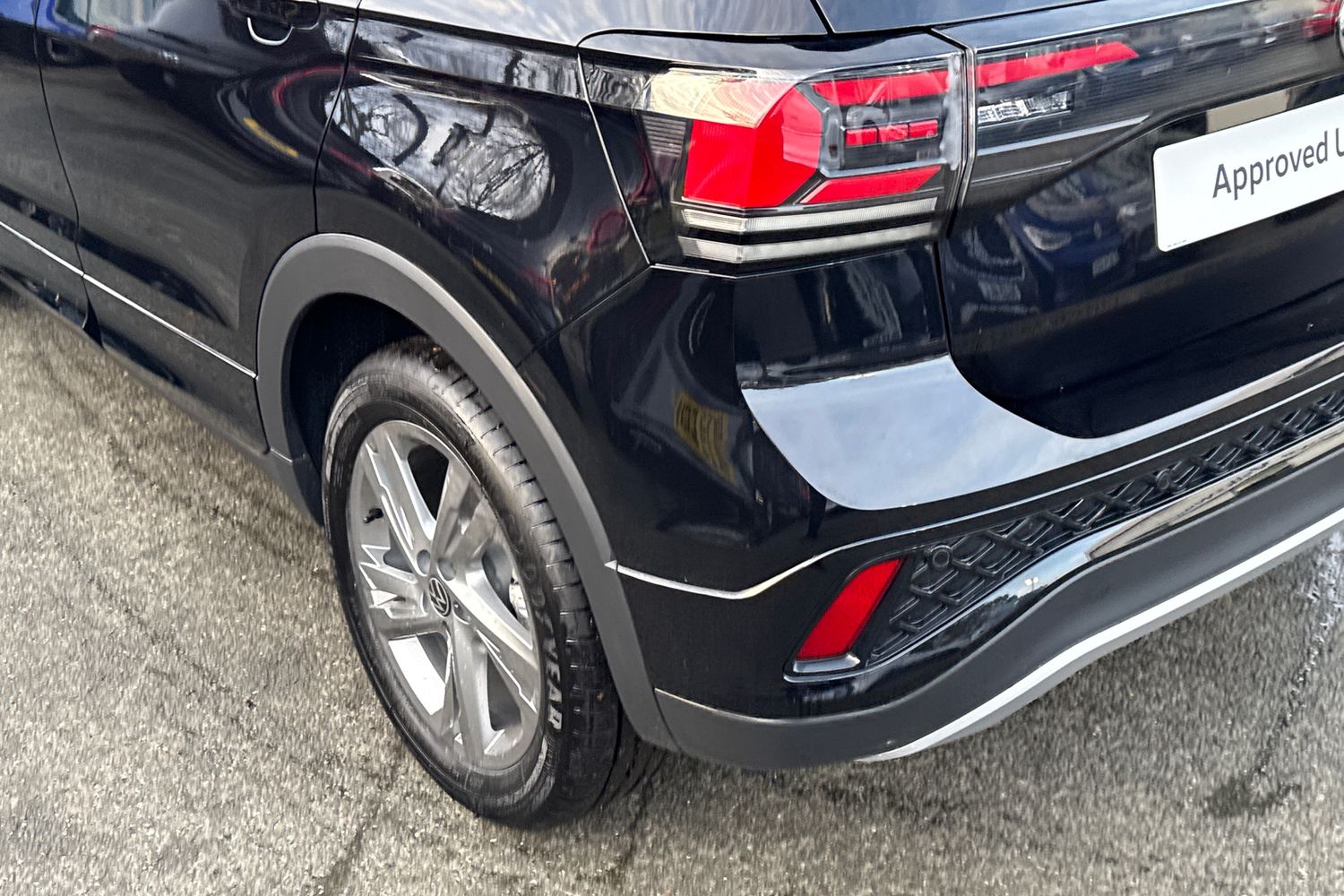 Used Volkswagen T-Cross 2024 for sale - 76662264: Photo 16