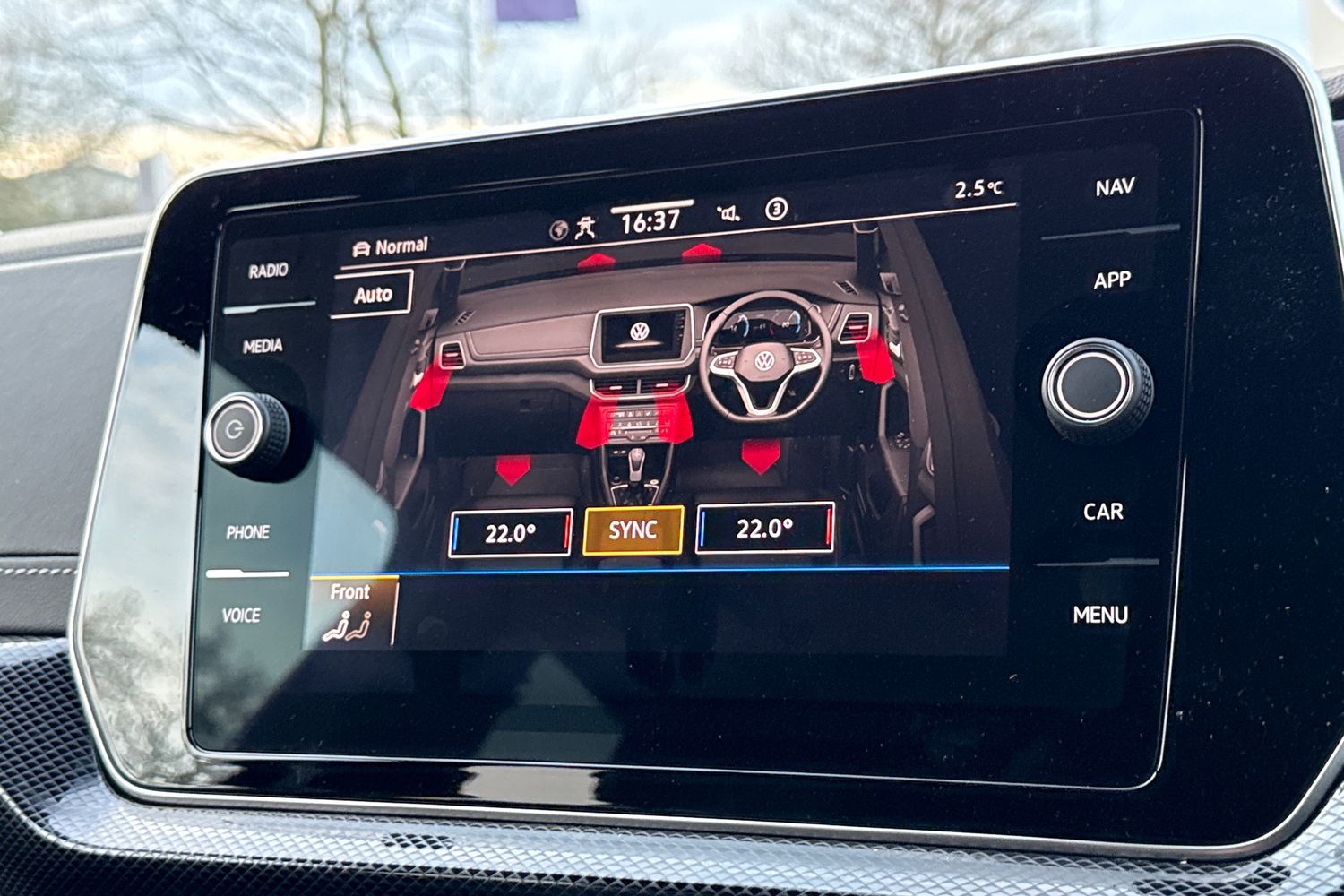 Used Volkswagen T-Cross 2024 for sale - 76662264: Photo 19