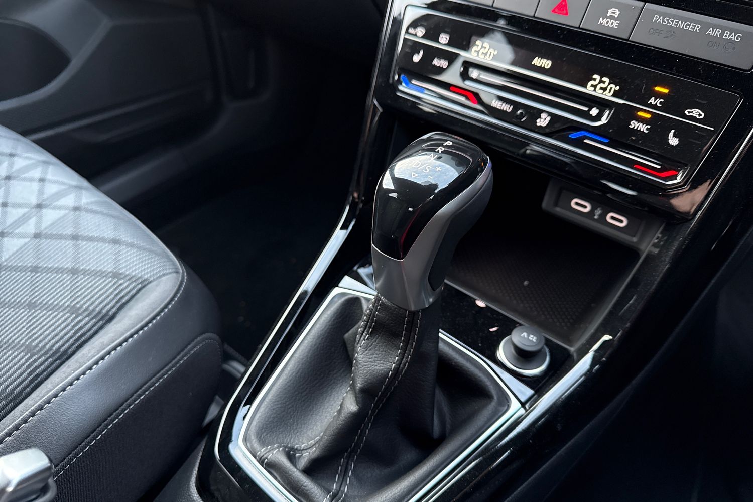 Used Volkswagen T-Cross 2024 for sale - 76662264: Photo 20