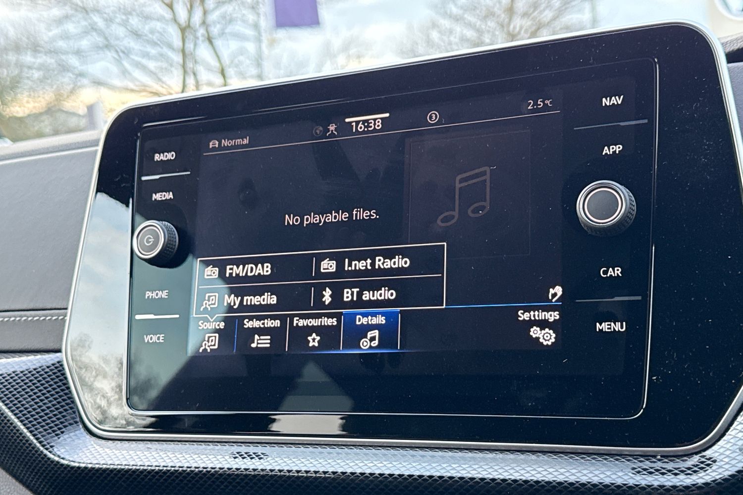 Used Volkswagen T-Cross 2024 for sale - 76662264: Photo 29