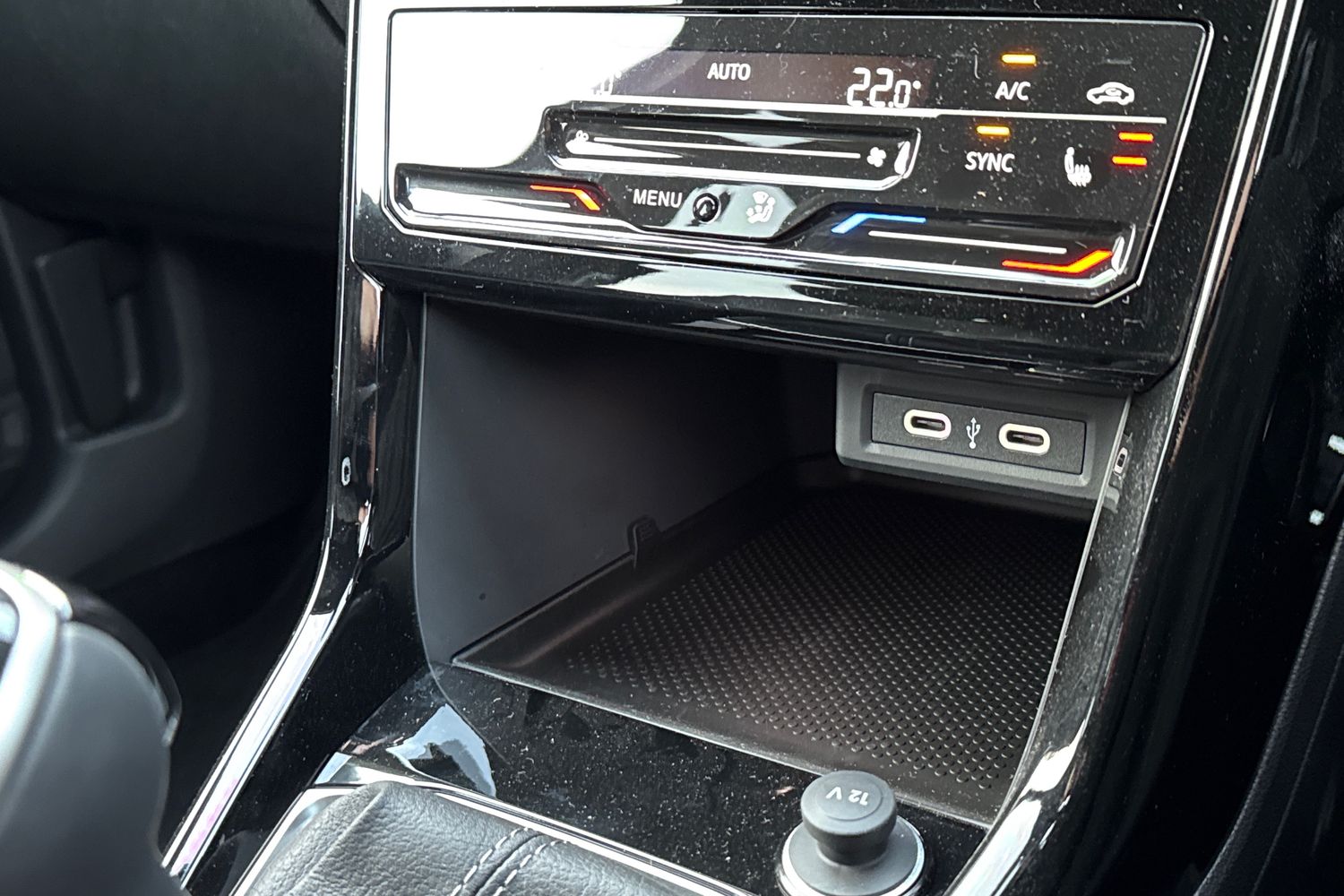 Used Volkswagen T-Cross 2024 for sale - 76662264: Photo 35