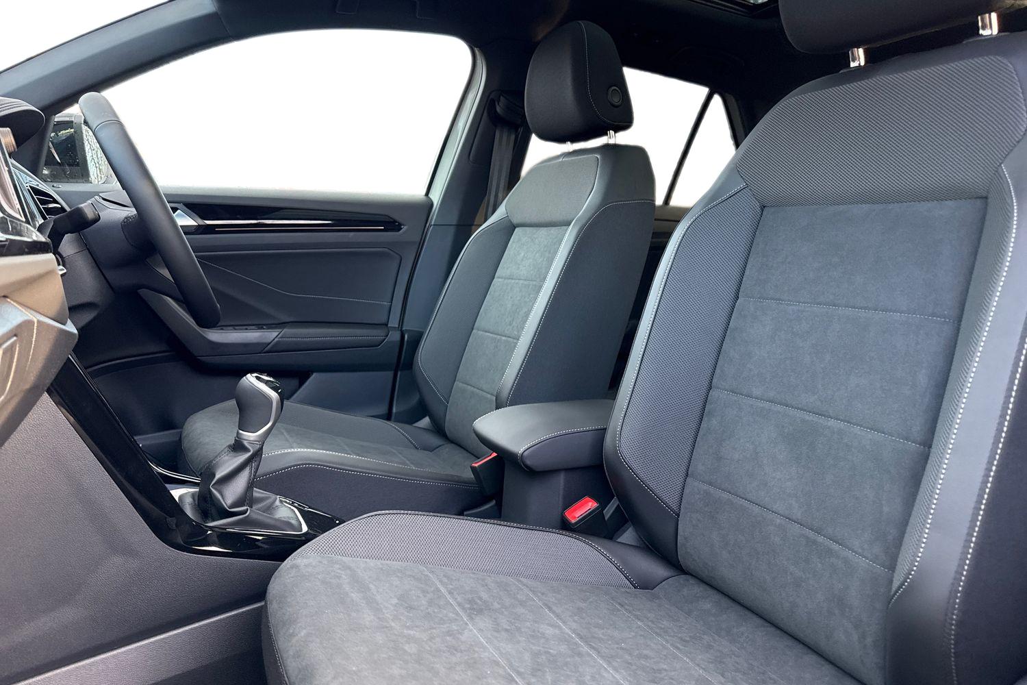 Used Volkswagen T-Roc 2025 for sale - 76985353: Photo 15