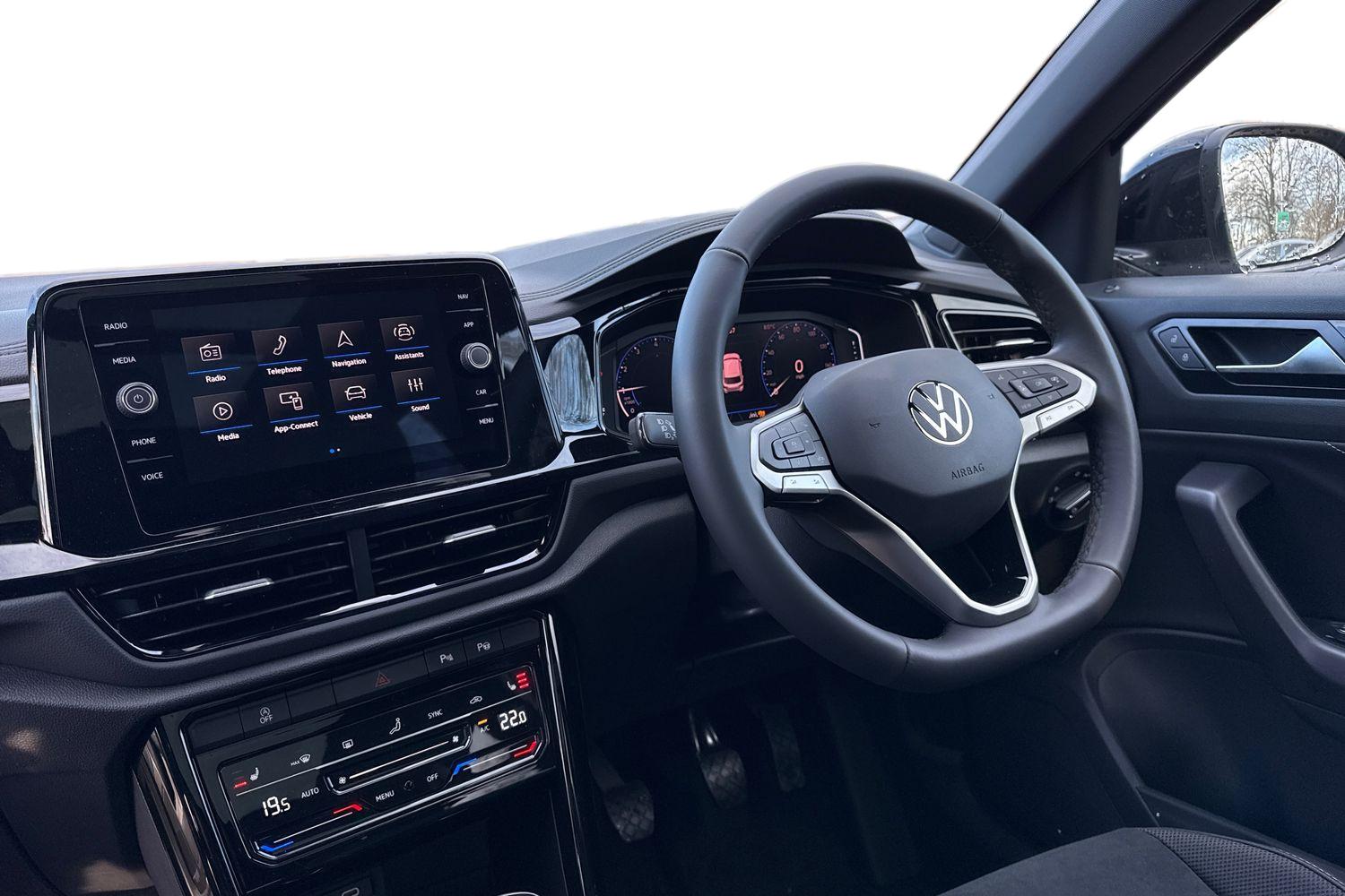 Used Volkswagen T-Roc 2025 for sale - 76985353: Photo 17