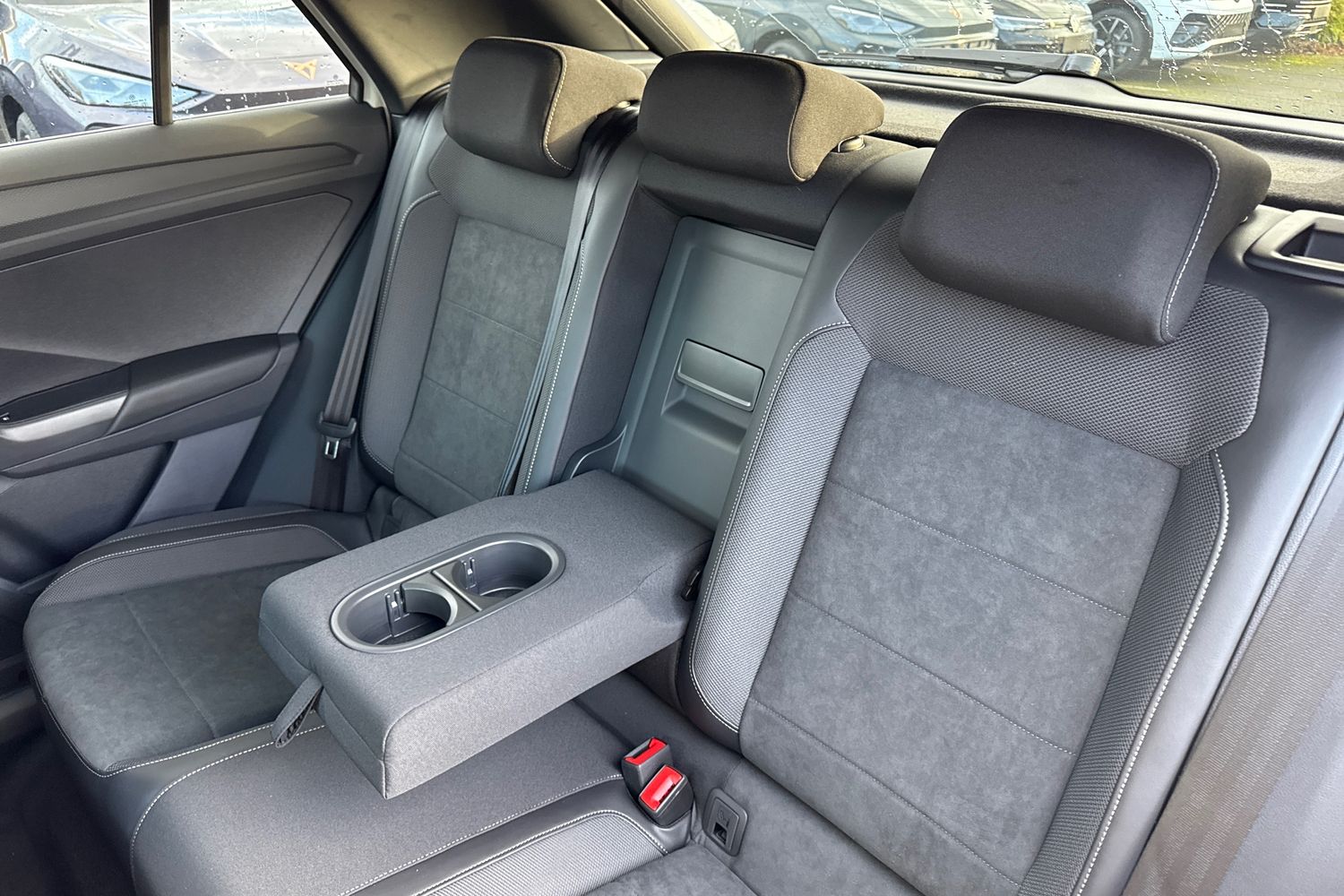 Used Volkswagen T-Roc 2025 for sale - 76985353: Photo 18