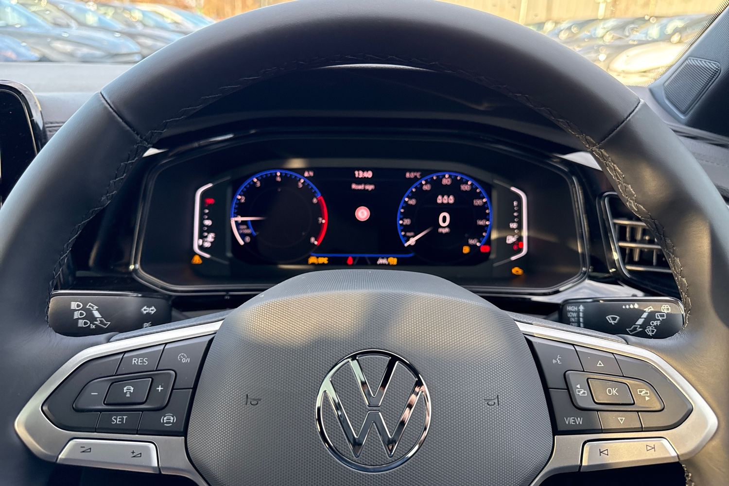 Used Volkswagen T-Roc 2025 for sale - 76985353: Photo 32