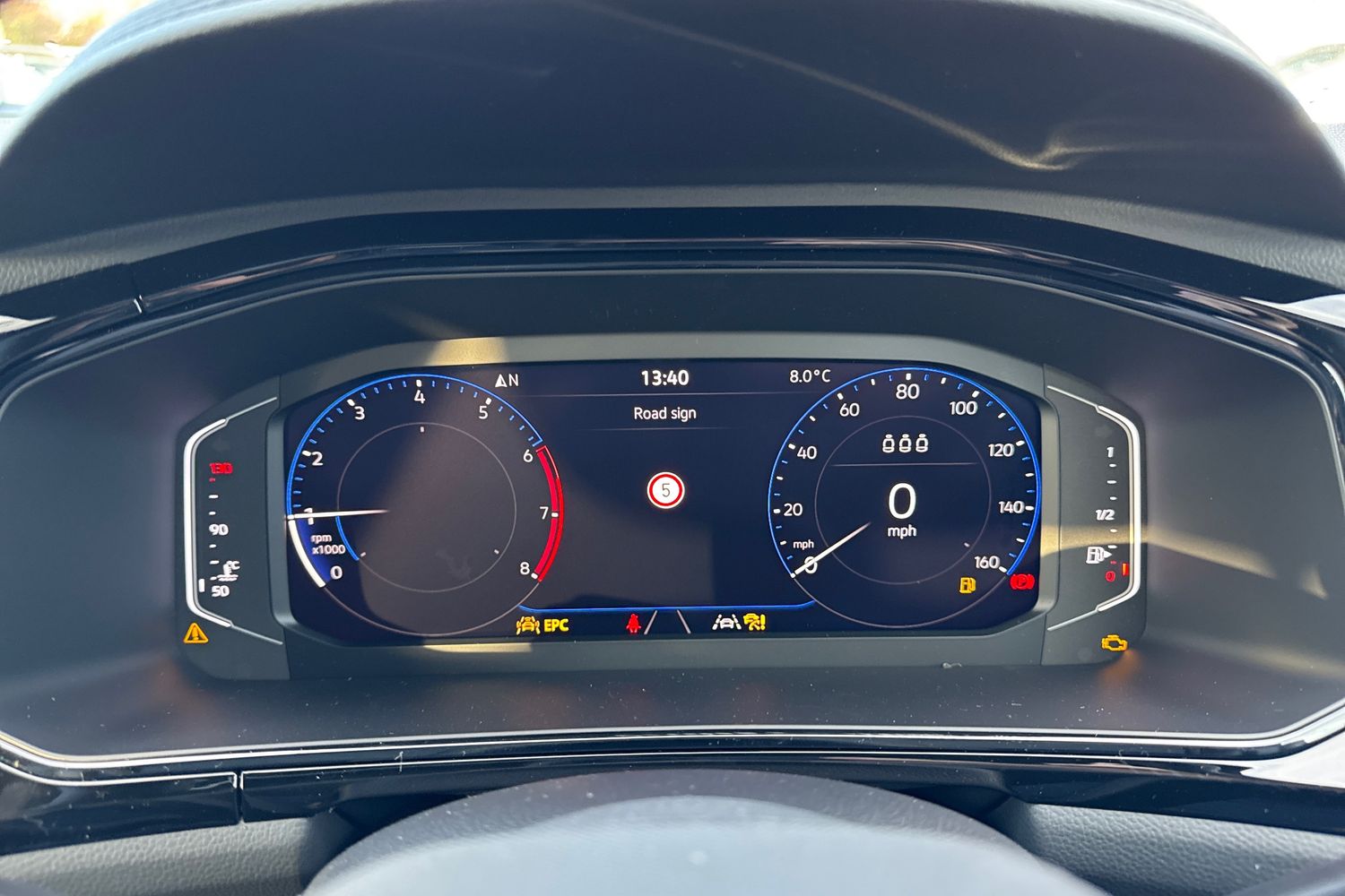 Used Volkswagen T-Roc 2025 for sale - 76985353: Photo 33