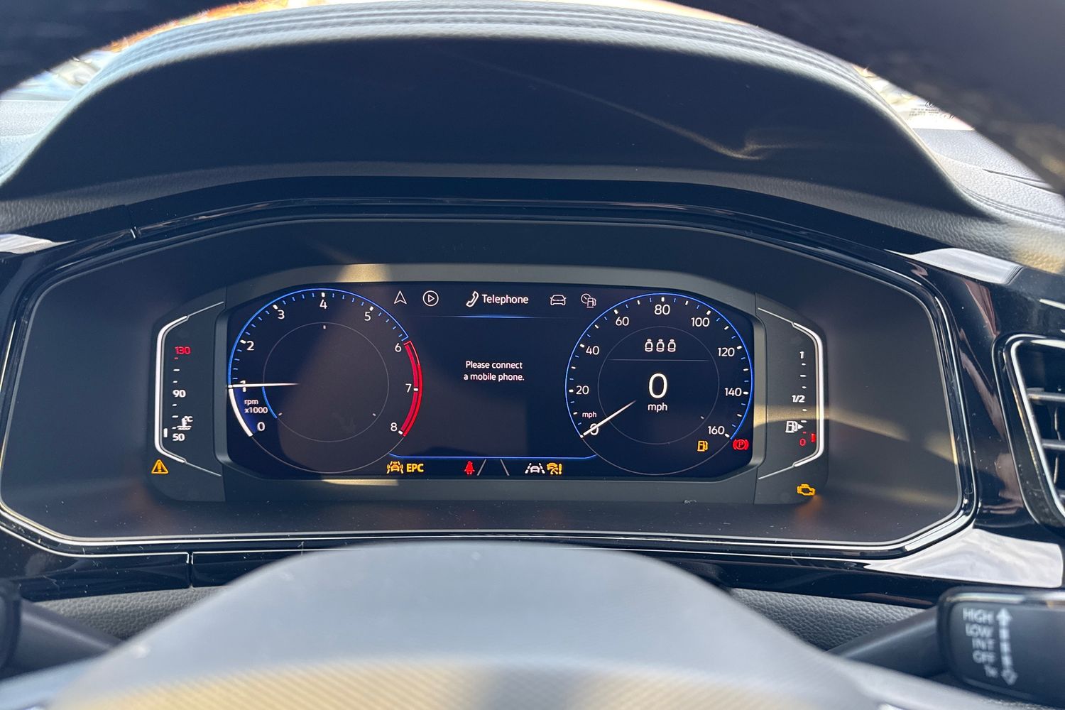 Used Volkswagen T-Roc 2025 for sale - 76985353: Photo 39