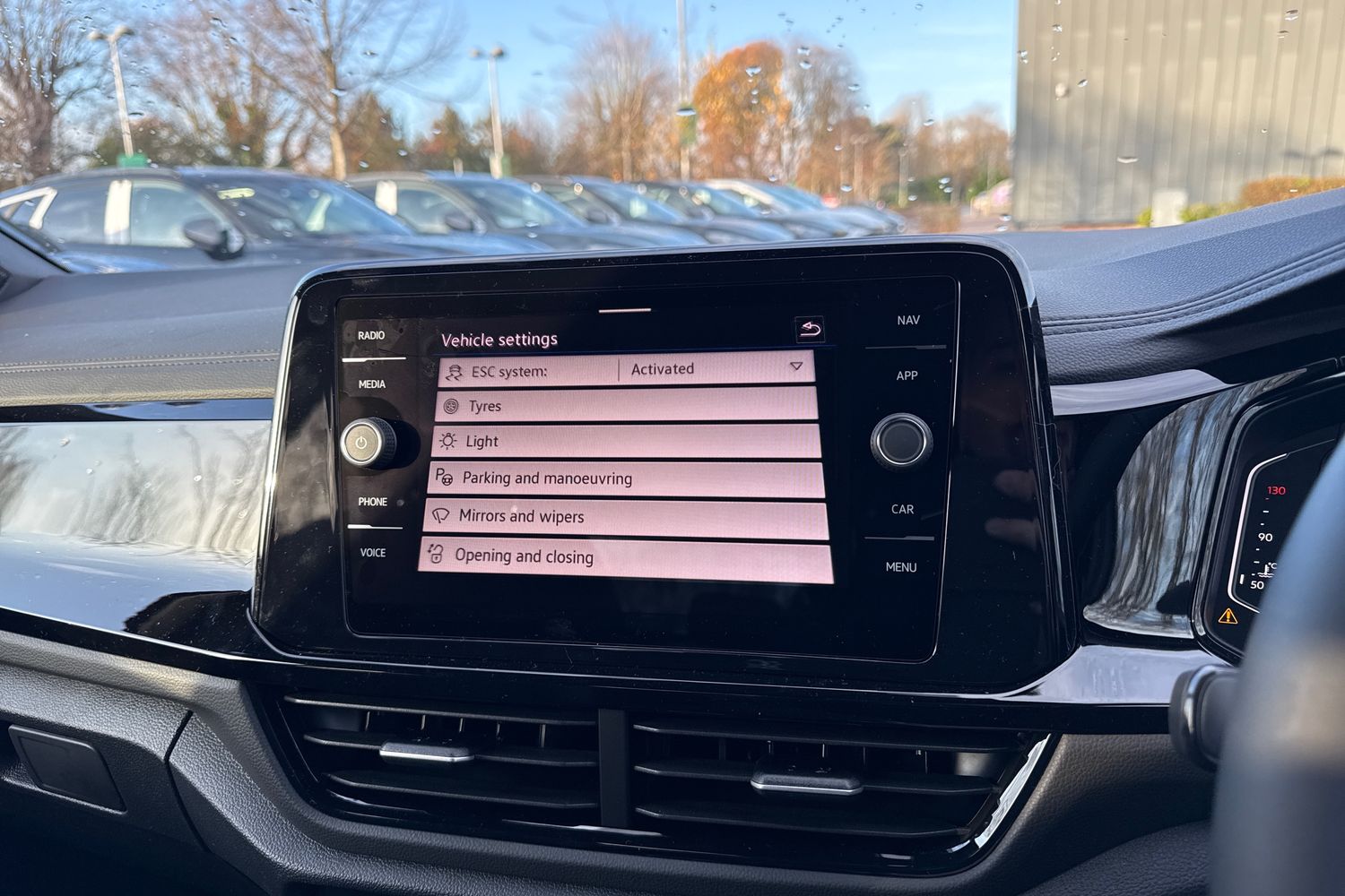 Used Volkswagen T-Roc 2025 for sale - 76985353: Photo 47