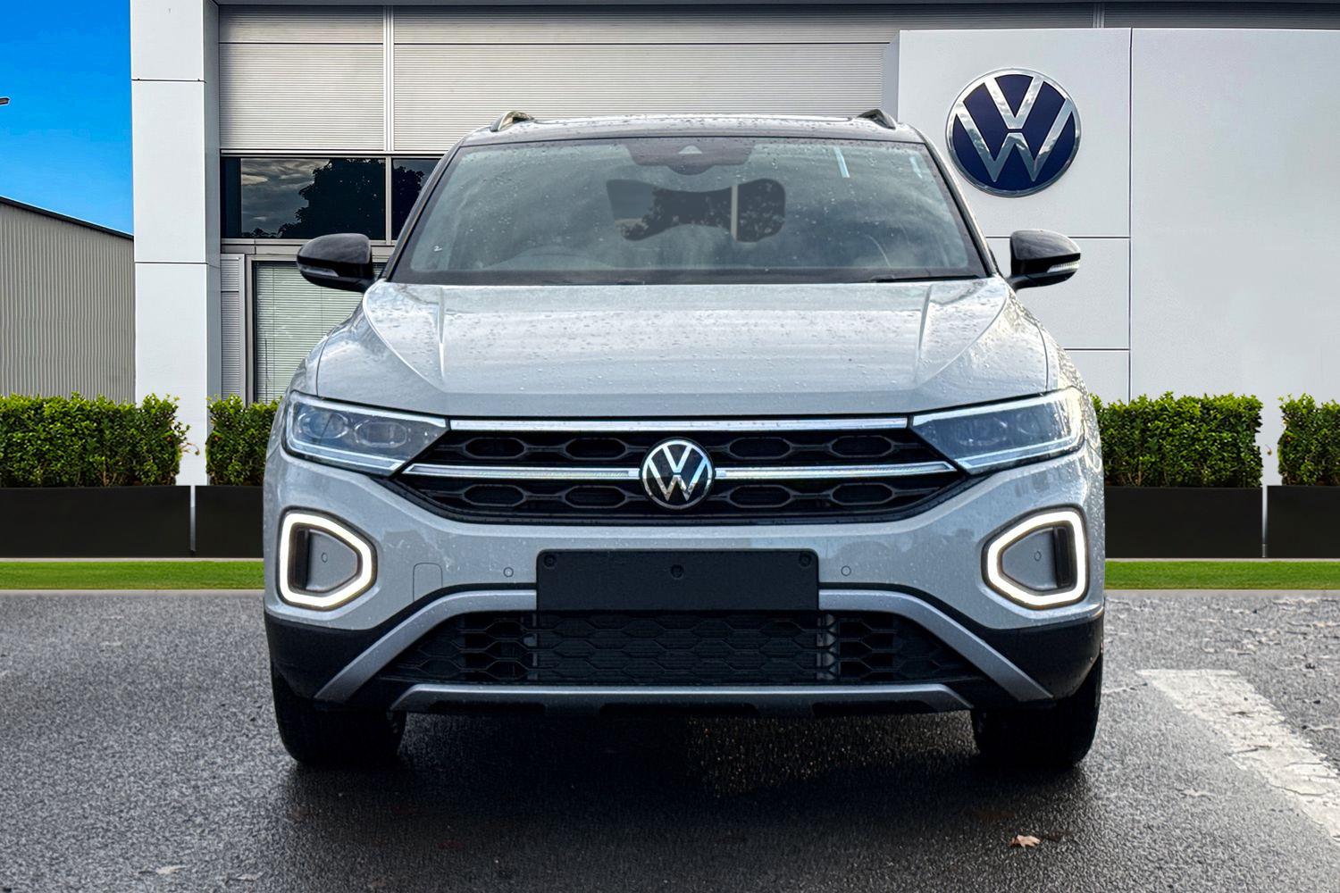 Used Volkswagen T-Roc 2025 for sale - 76985353: Photo 5