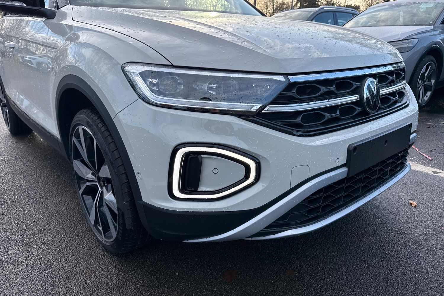 Used Volkswagen T-Roc 2025 for sale - 76985353: Photo 8