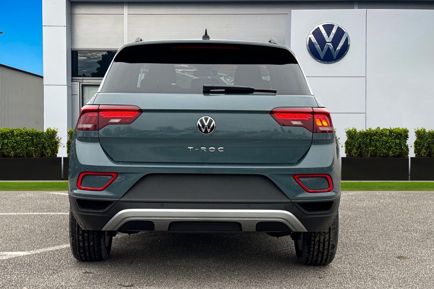 Used Volkswagen T-Roc 2026 for sale - 77368392: Photo 4