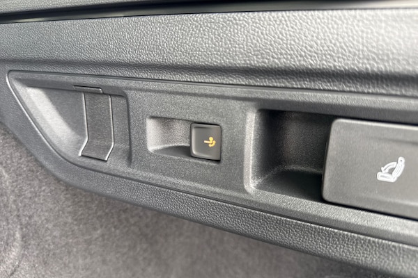 Used Volkswagen Passat 2025 for sale - 74155621: Photo 29