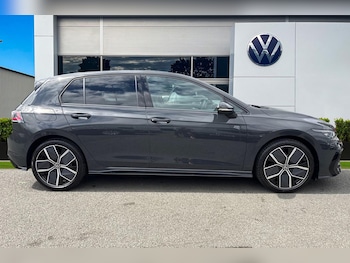 Used Volkswagen Golf 2026 for sale - 79097817: Photo