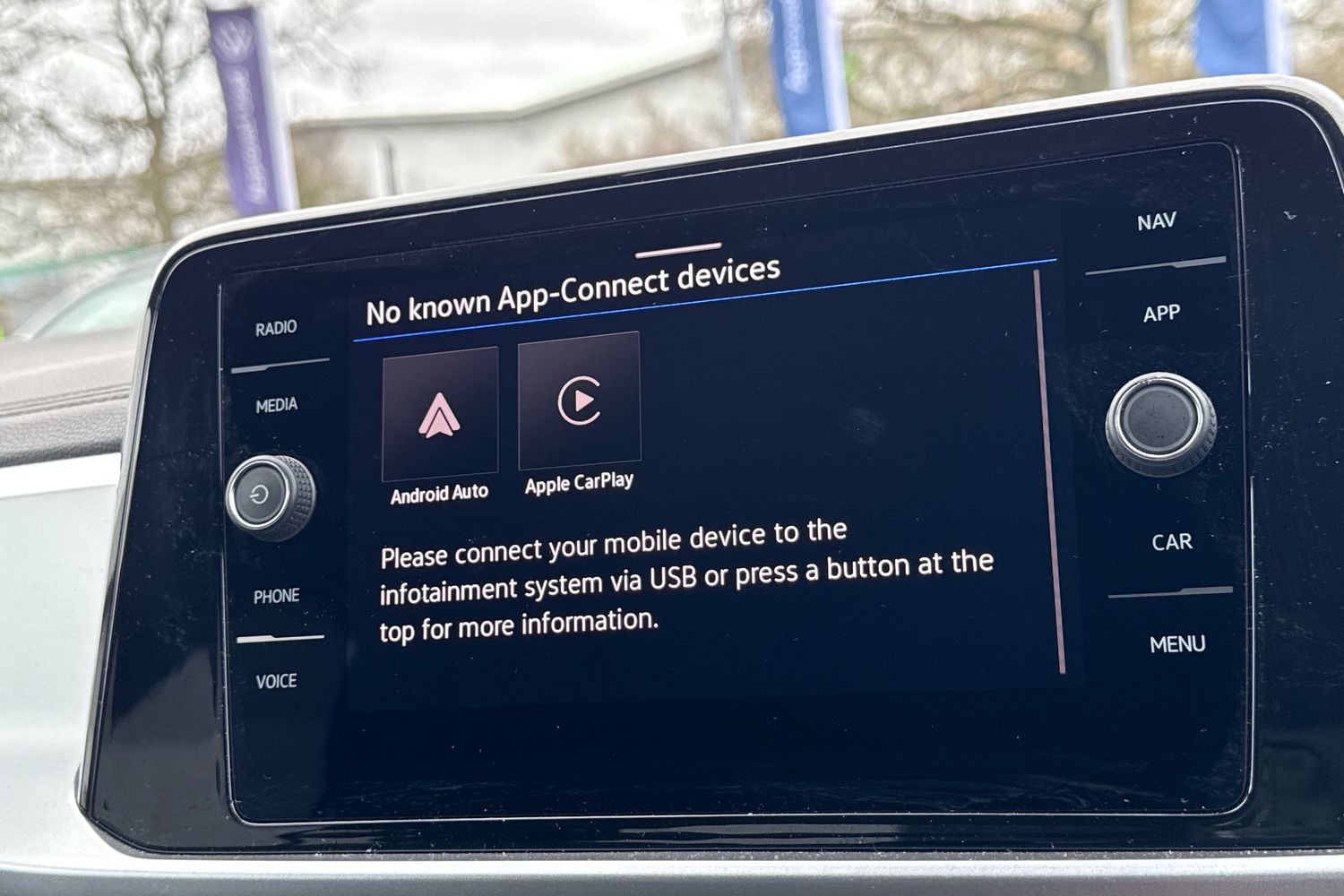 Used Volkswagen T-Roc 2025 for sale - 77642044: Photo 29