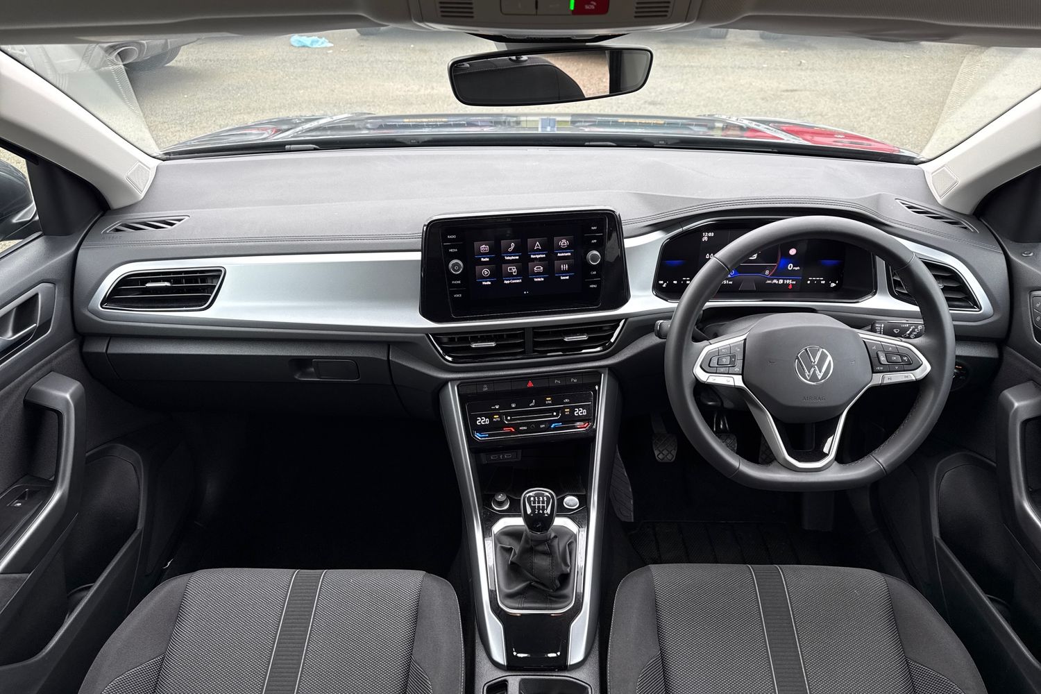 Used Volkswagen T-Roc 2025 for sale - 77642044: Photo 37