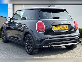 Used MINI Hatch 2022 for sale - 77963501: Photo