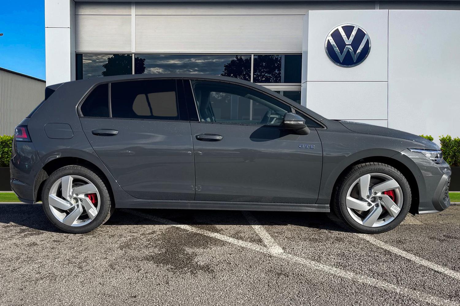 Used Volkswagen Golf 2025 for sale - 76374771: Photo 3