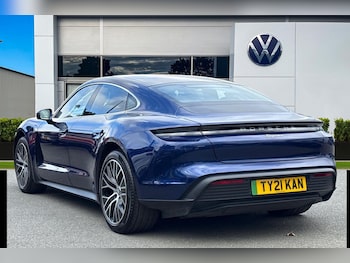 Used Porsche Taycan 2021 for sale - 76194168: Photo 2