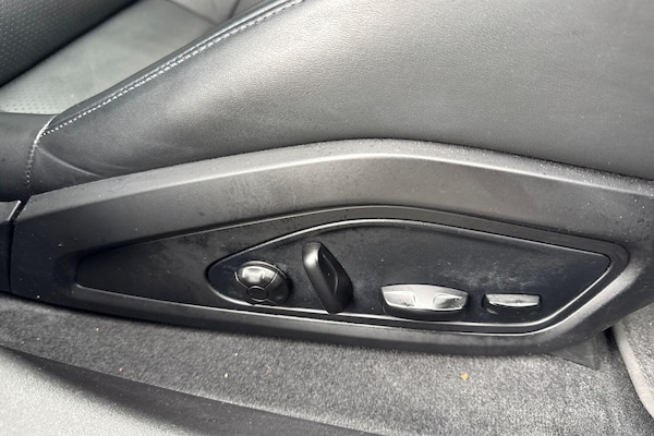 Used Porsche Taycan 2021 for sale - 76194168: Photo 48