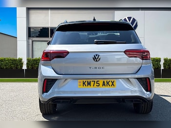 Used Volkswagen T-Roc 2025 for sale - 79019299: Photo