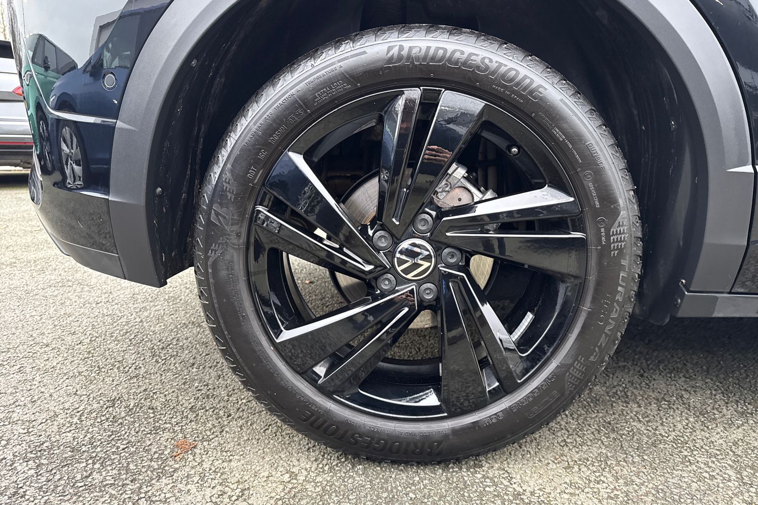 Used Volkswagen T-Roc 2025 for sale - 77037325: Photo 11