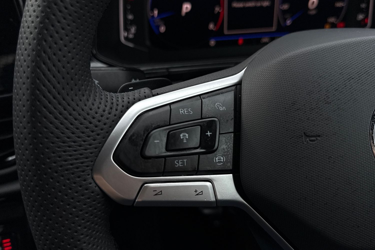 Used Volkswagen T-Roc 2025 for sale - 77037325: Photo 37