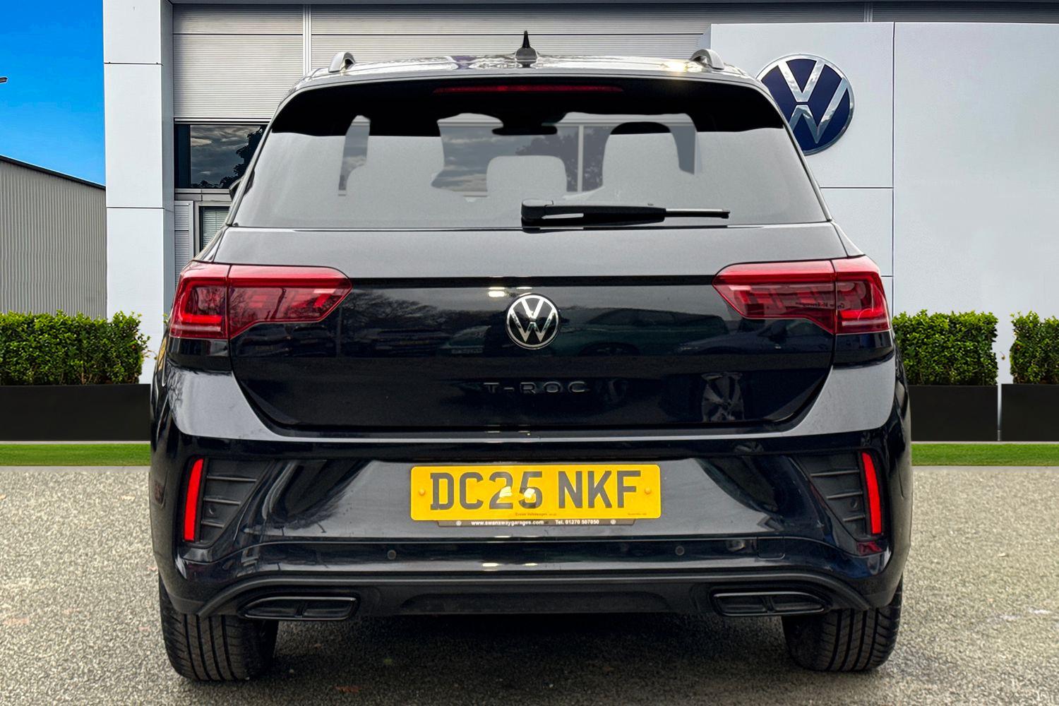Used Volkswagen T-Roc 2025 for sale - 77037325: Photo 4
