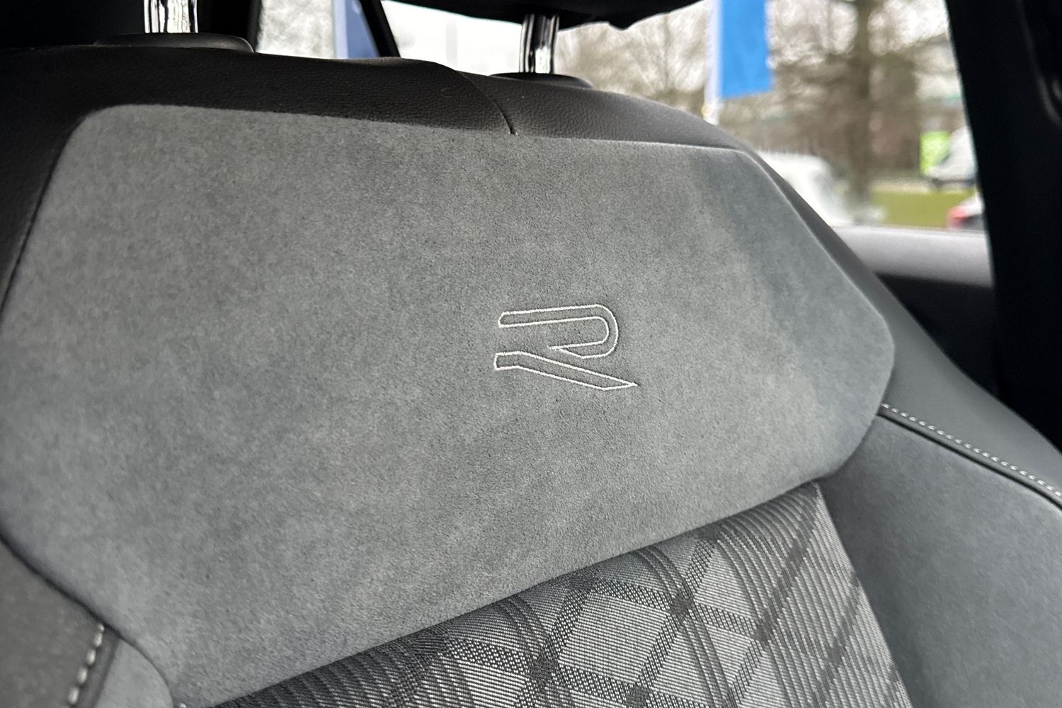 Used Volkswagen T-Roc 2025 for sale - 77037325: Photo 48