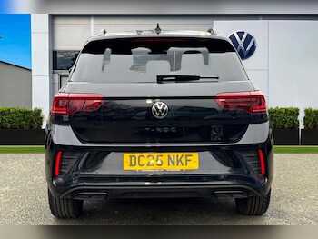 Used Volkswagen T-Roc 2025 for sale - 77037325: Photo