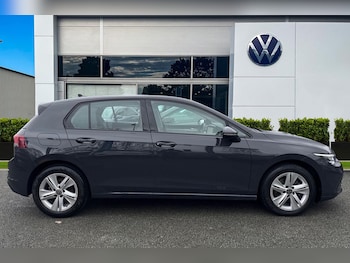 Used Volkswagen Golf 2022 for sale - 77787512: Photo