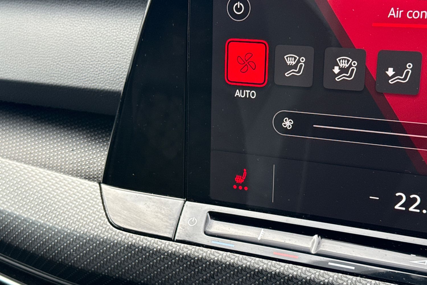 Used Volkswagen Golf 2021 for sale - 77642105: Photo 32