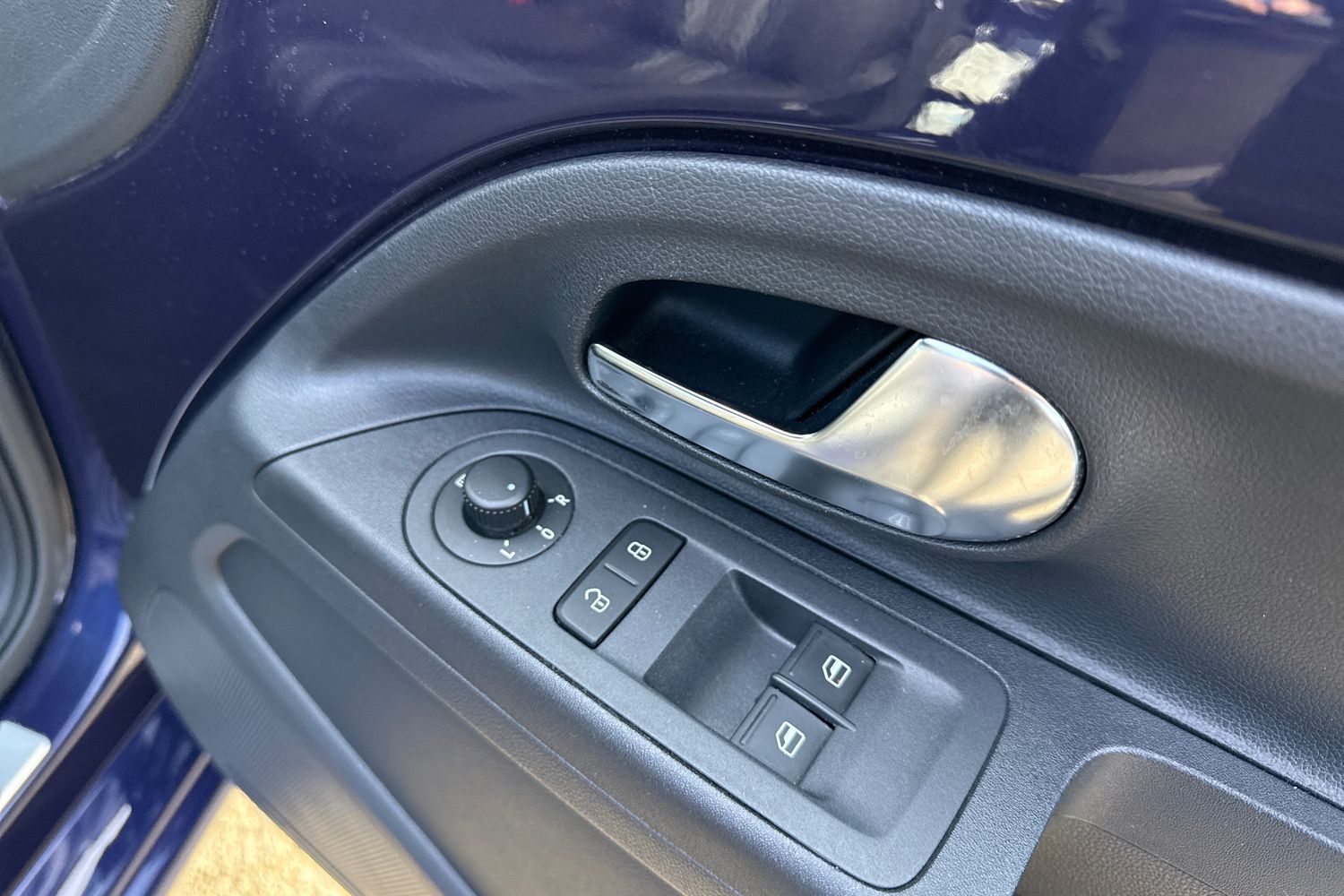 Used Volkswagen up! 2016 for sale - 77795765: Photo 21