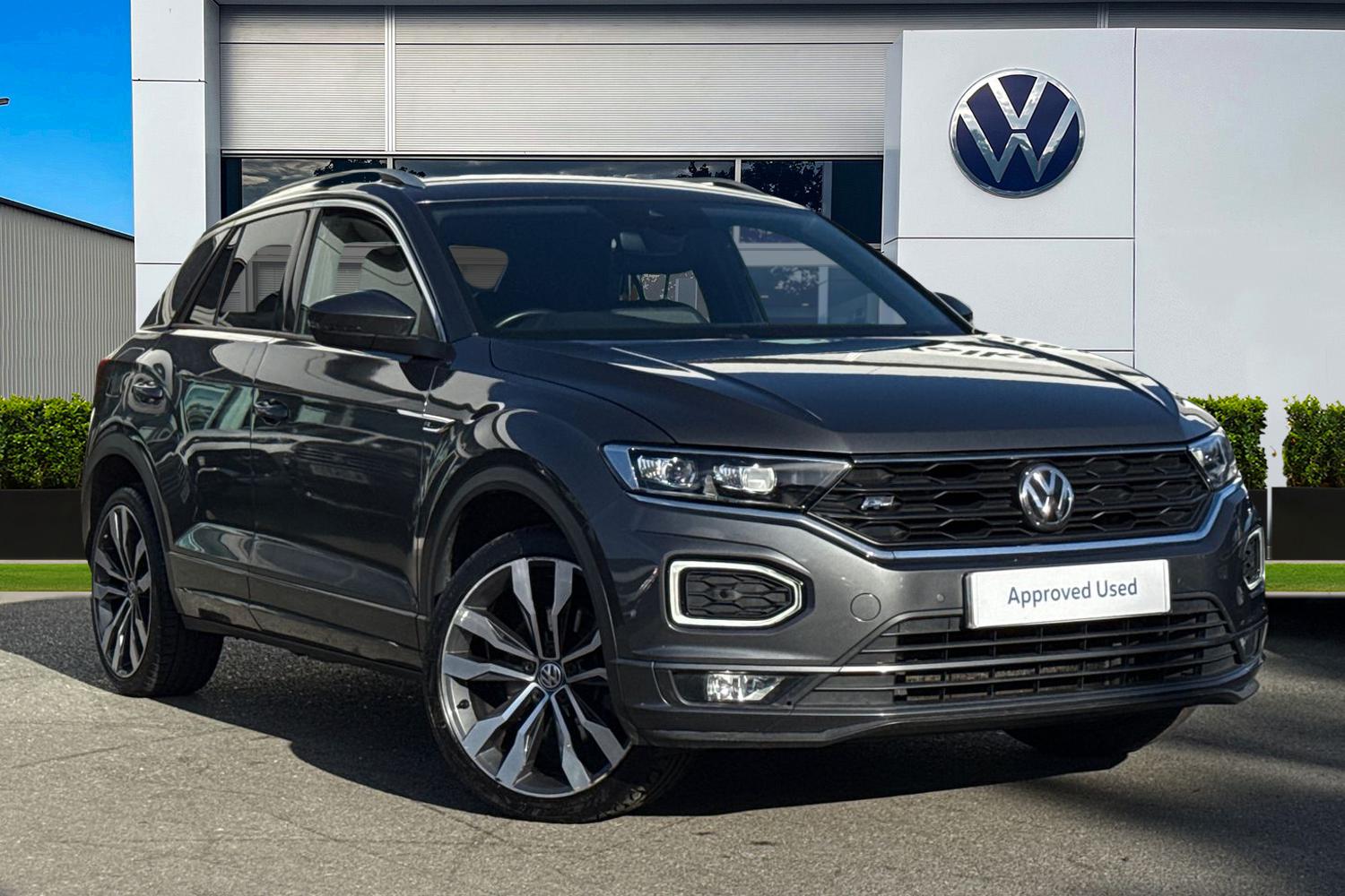 Used Volkswagen T-Roc 2019 for sale - 76186015: Photo 1