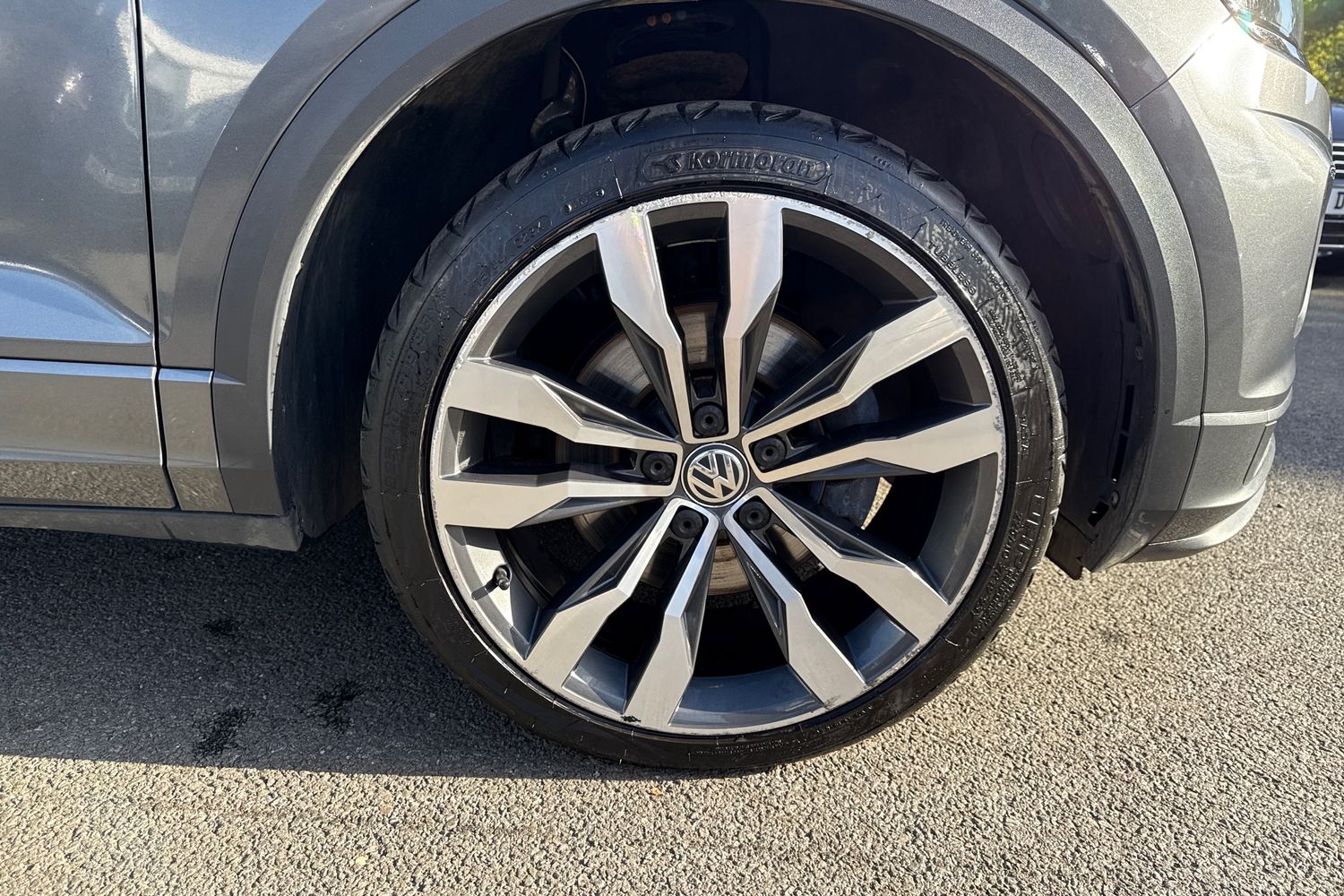 Used Volkswagen T-Roc 2019 for sale - 76186015: Photo 10