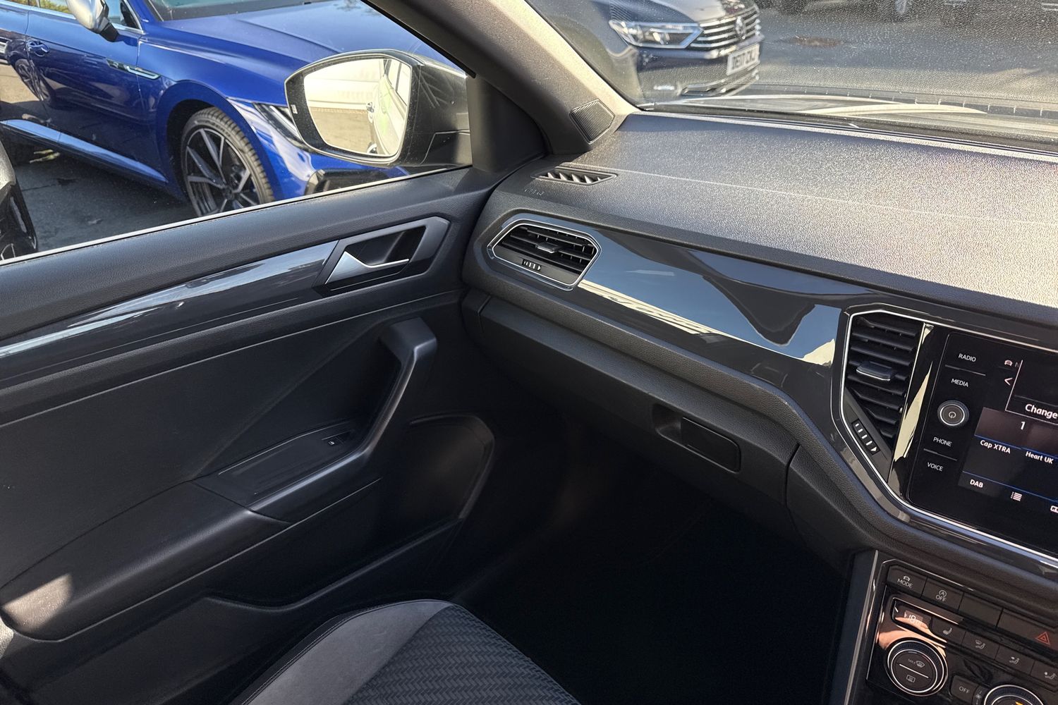 Used Volkswagen T-Roc 2019 for sale - 76186015: Photo 20