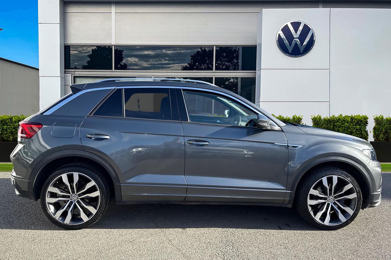 Used Volkswagen T-Roc 2019 for sale - 76186015: Photo 3