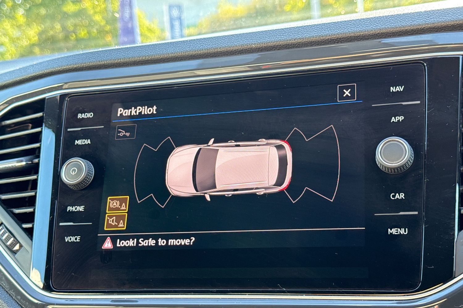 Used Volkswagen T-Roc 2019 for sale - 76186015: Photo 32