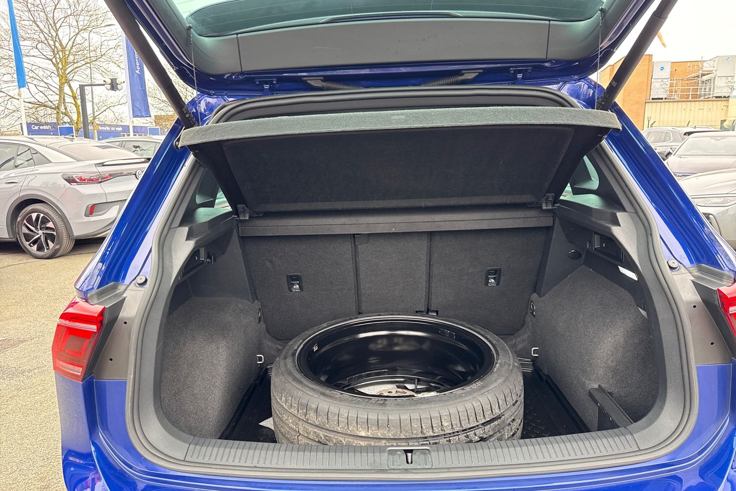 Used Volkswagen Tiguan 2023 for sale - 78029419: Photo 7