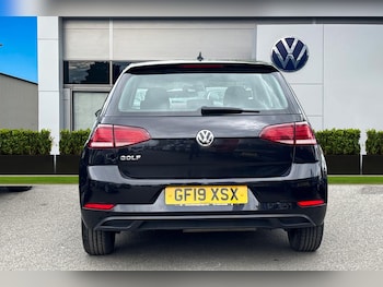 Used Volkswagen Golf 2019 for sale - 78668593: Photo