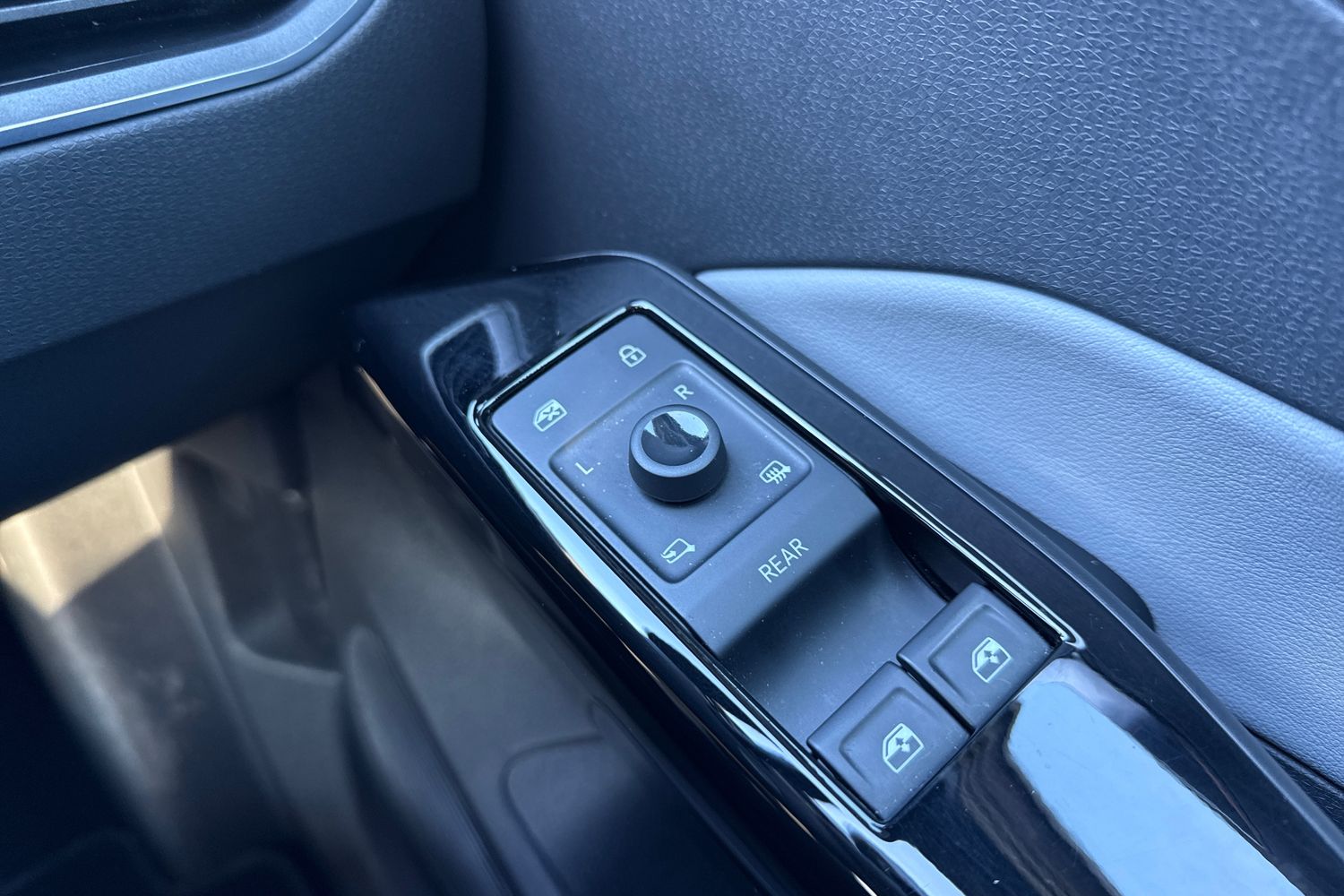 Used Volkswagen ID.3 2020 for sale - 76654358: Photo 24