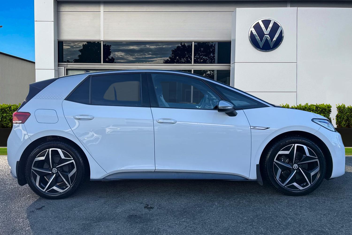 Used Volkswagen ID.3 2020 for sale - 76654358: Photo 3