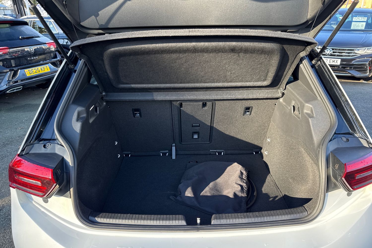 Used Volkswagen ID.3 2020 for sale - 76654358: Photo 6