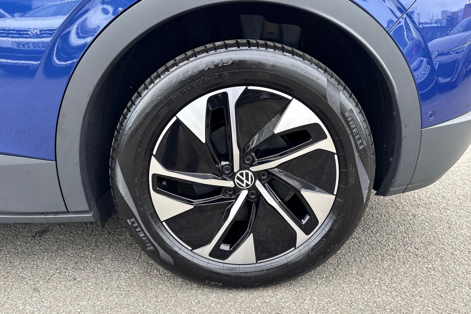 Used Volkswagen ID.4 2024 for sale - 76286619: Photo 12