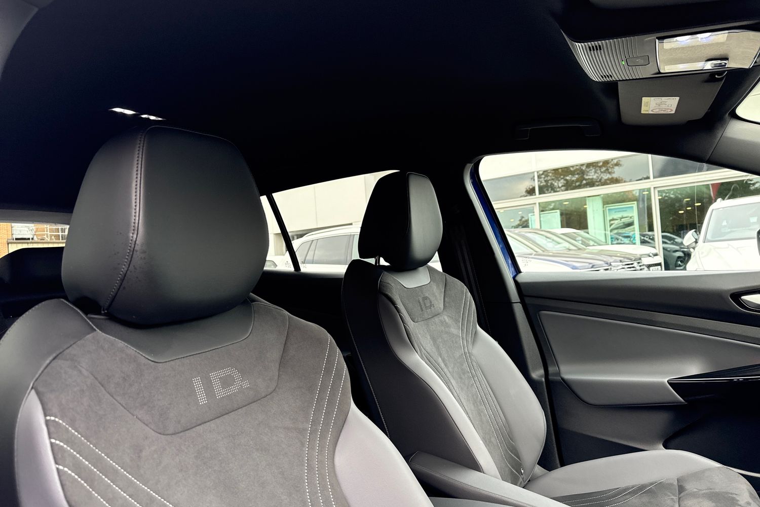 Used Volkswagen ID.4 2024 for sale - 76286619: Photo 24