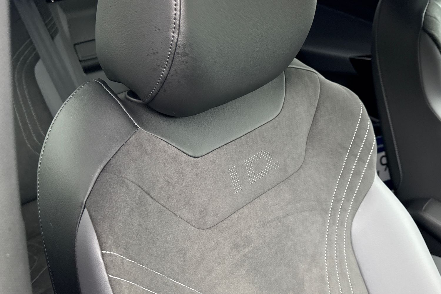 Used Volkswagen ID.4 2024 for sale - 76286619: Photo 37