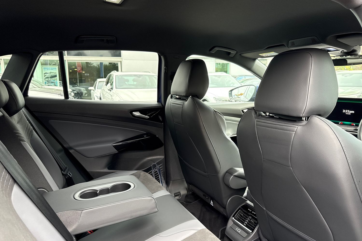 Used Volkswagen ID.4 2024 for sale - 76286619: Photo 38